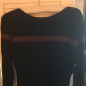 Form fitting short dress so comfortable